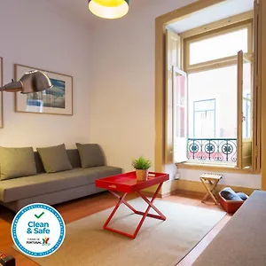 Coliseu By Hill Apartment