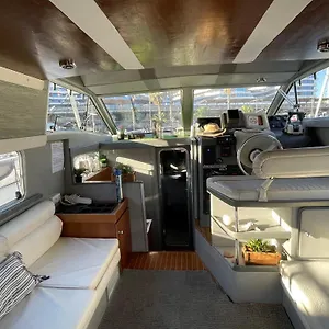 https://the-floating-home.catalonia-hotels.com