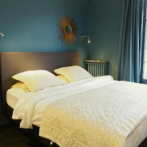 https://elegant-appartement-avec-terrasse-promenade-des-arts.fr-provencehotel.com